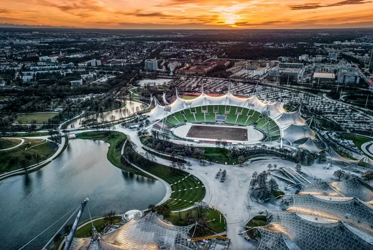 Oktoberfest 2026: Anreise, Reservierung und Budget planen