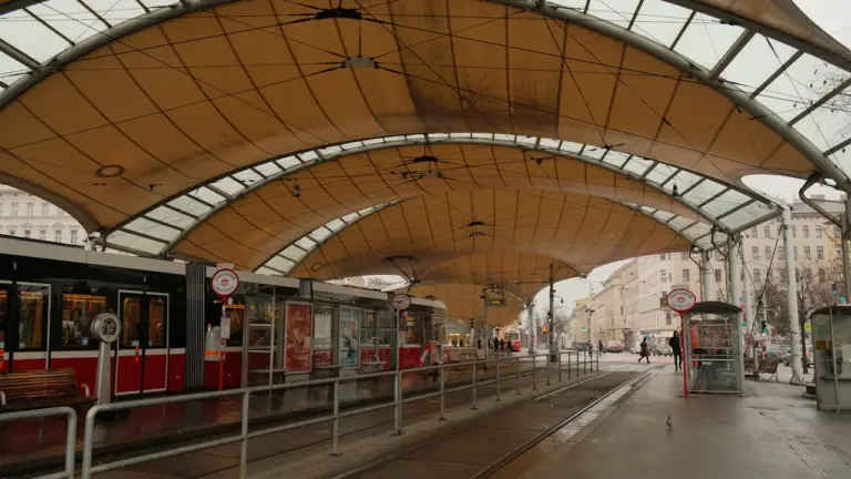 Streiks im Nahverkehr: Was Pendler am 11. September wissen müssen