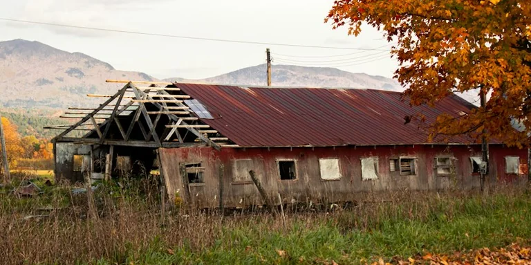 Von einem alten Haus träumen: Erinnerung und Veränderung verstehen