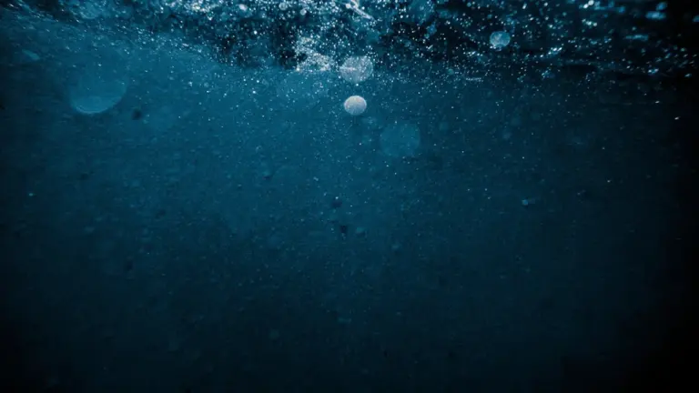 Von tiefem Wasser träumen: Was Gefühle verraten können